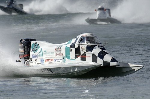 Anthony McEnnally at the wheel and aiming for an improved showing at Port Macquarie. - Formula powerboats for Port Macquarie © Theo Spykers 